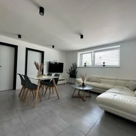Suteren U Harryho Pottera Apartment Spisska Nova Ves